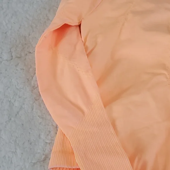 41. *view pics* Free People Good Karma Hi-Neck Layer Top Morning Sun - Picture 11 of 17